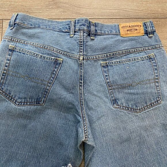 Steve & BARRY'S Flared Jeans Size 16 Woman’s Denim Short Blue - Picture 3 of 7
